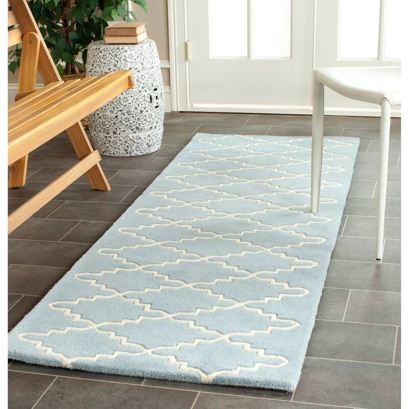 SAFAVIEH Handmade Chatham Slavna Modern Moroccan Wool Rug - 2'3" x 7' Runner - Blue/Ivory
