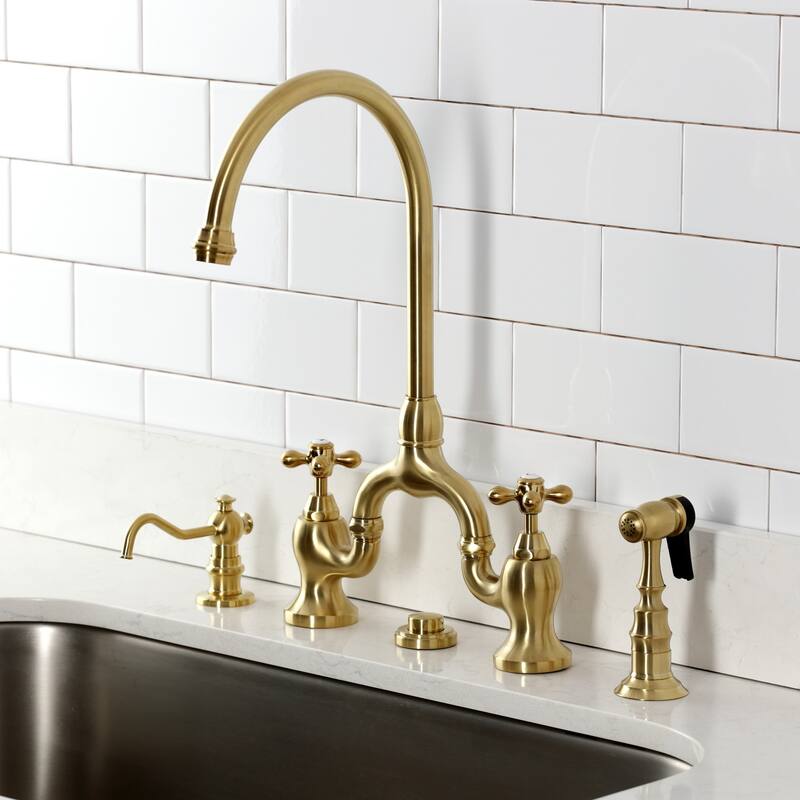 English Country Bridge Kitchen Faucets with Brass Sprayer