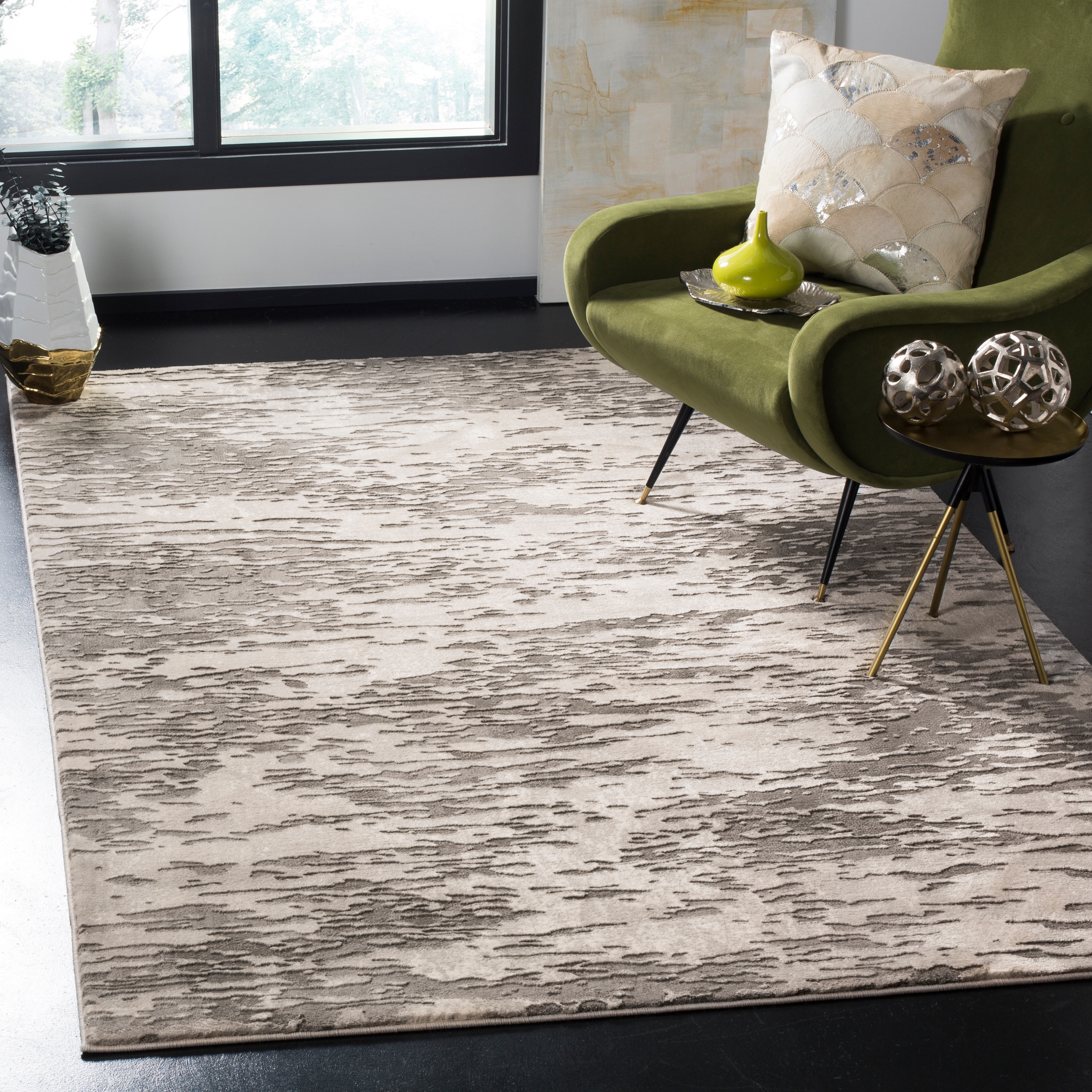 SAFAVIEH Meadow Ingeborga Modern Abstract Rug