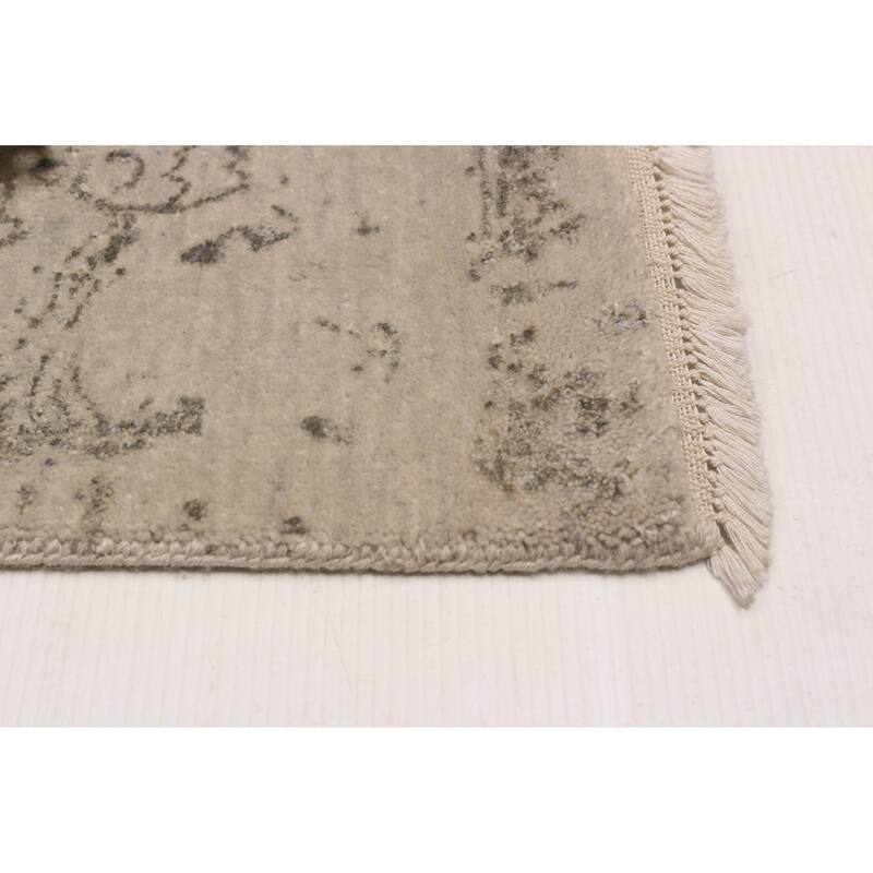 ECARPETGALLERY Hand-knotted Heritage Grey Silk, Wool Rug - 5'6 x 8'2