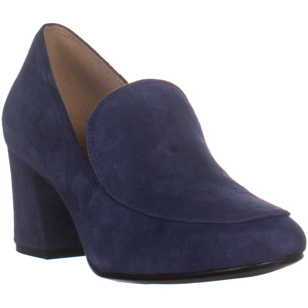 naturalizer navy heels