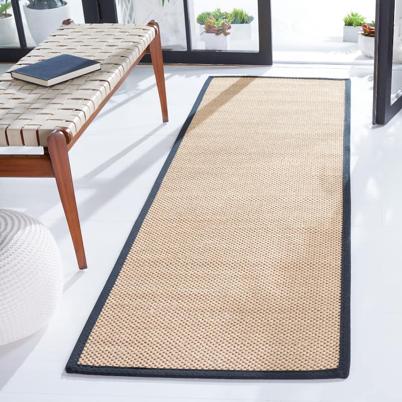 SAFAVIEH Natural Fiber Venus Casual Border Sisal Rug - 2'6" x 8' Runner - Maize/Black