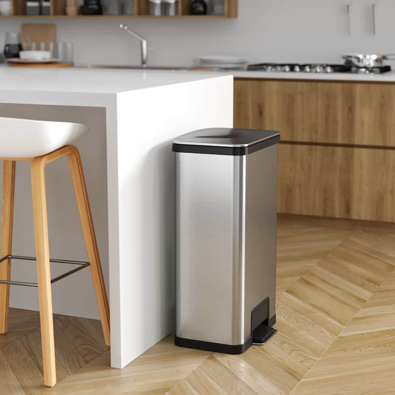 Halo 18 Gallon / 68 Liter AirStep Stainless Steel Kitchen Trash Can with Odor Filter