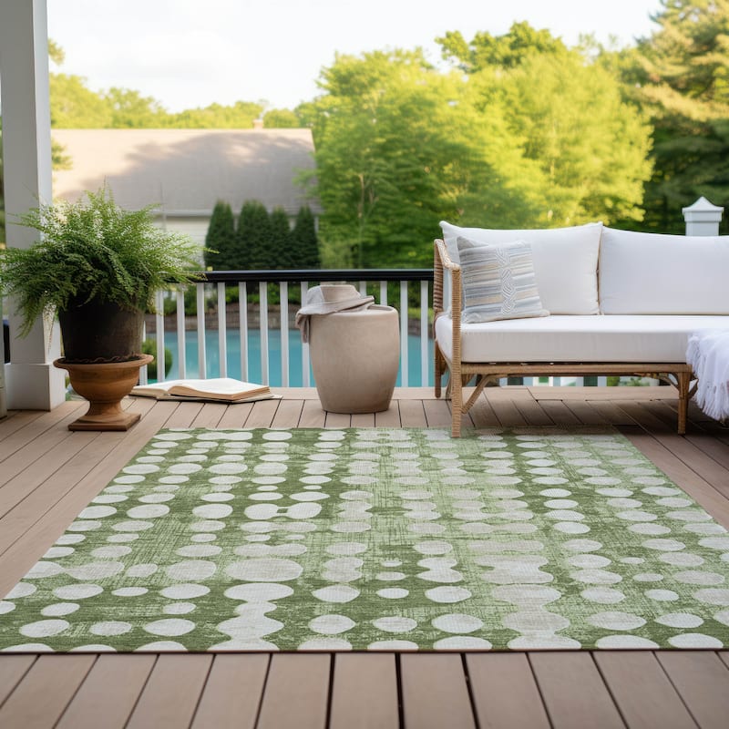 Machine Washable Indoor/ Outdoor Chantille Abstract Dots Rug