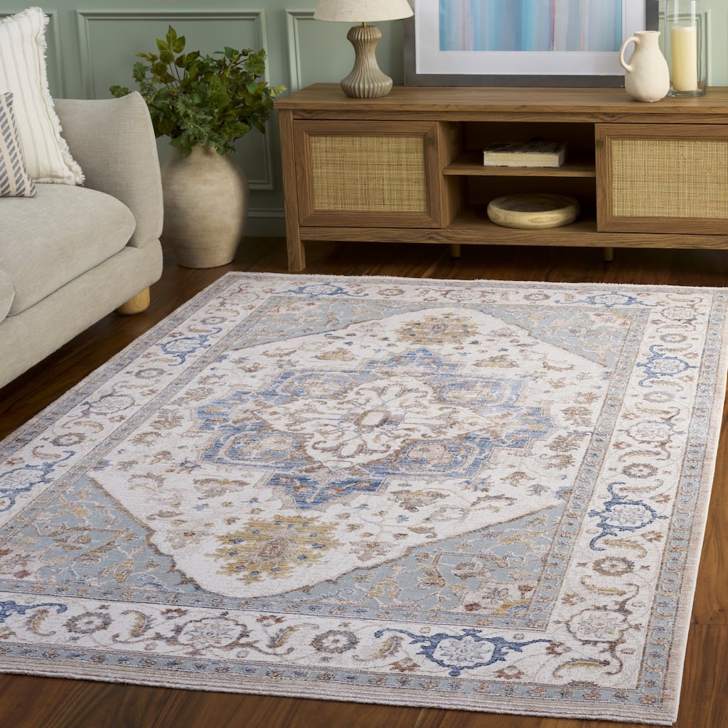 SAFAVIEH Ellwood Tulin Traditional Medallion Rug