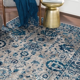 Livabliss Reimes Distressed Traditional Area Rug