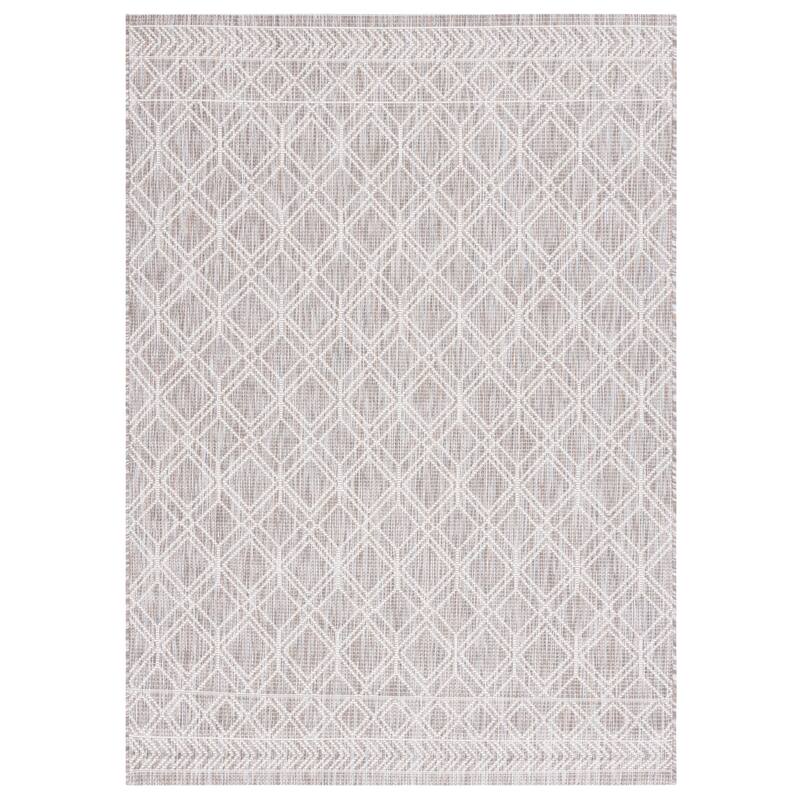SAFAVIEH Courtyard Siggerdur Transitional Indoor/Outdoor Rug - 4' x 5'7" - Ivory/Beige Grey