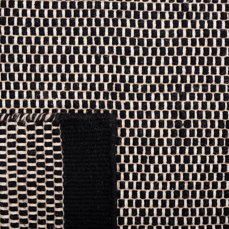 SAFAVIEH Handmade Vermont Raimonda Wool Rug