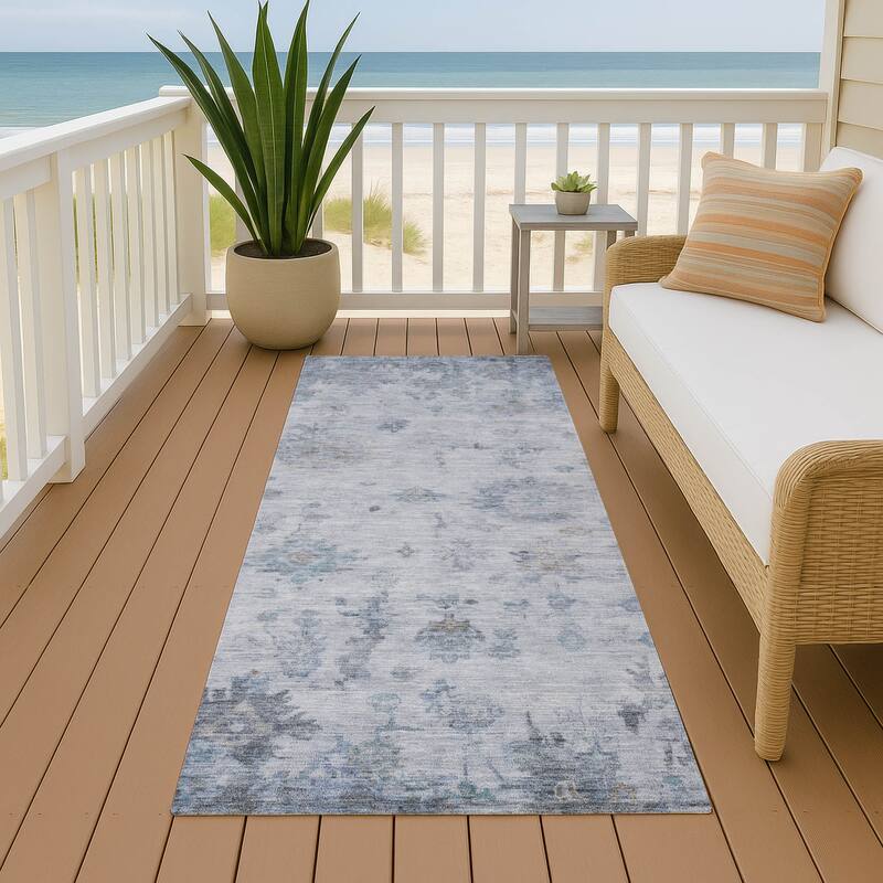 Machine Washable Indoor/ Outdoor Vintage Traditional Chantille Rug - Blue - 2'3" x 7'6"