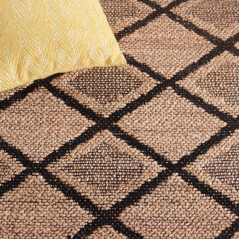 SAFAVIEH Natural Fiber Chessie Casual Jute Rug