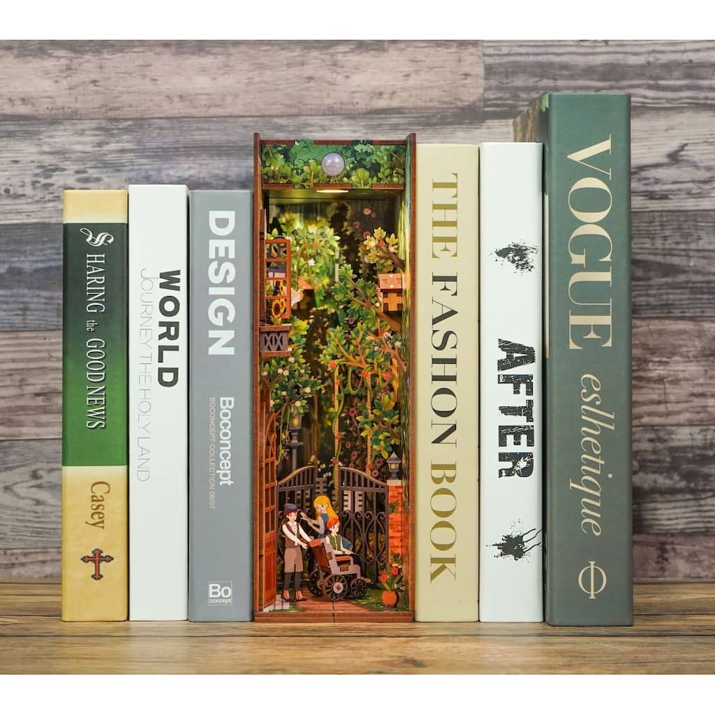 DIY 3D Book Nook Kit - Secret Garden 80pcs