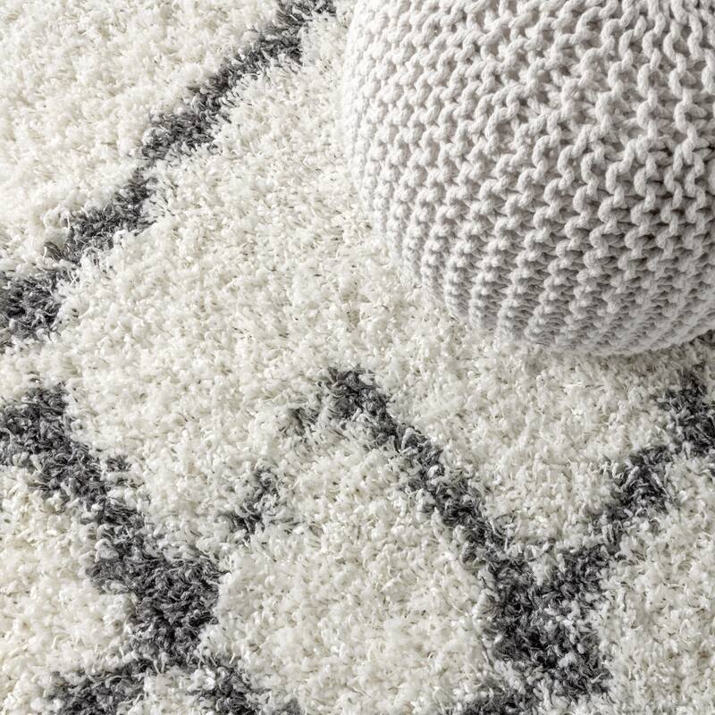 JONATHAN Y Modern Shag Plush Tassel Moroccan Tribal Geometric Trellis Area Rug