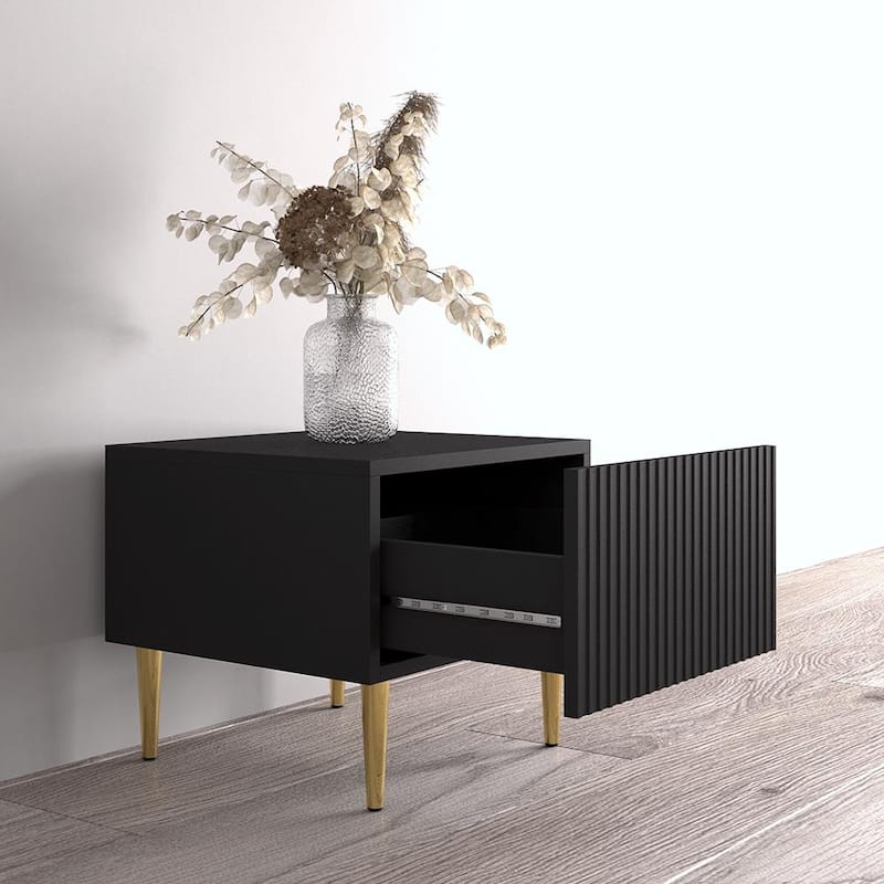 Nicole 18" Nightstand