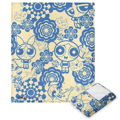 Warner Brothers Powerpuff Girls Silk Touch Throw Blanket
