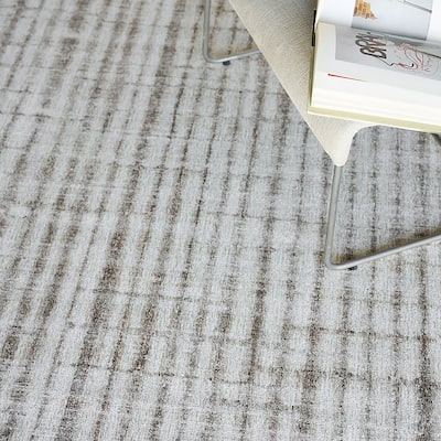 EXQUISITE RUGS Allure Hand-loomed Wool/Bamboo Silk Beige/Brown Area Rug.