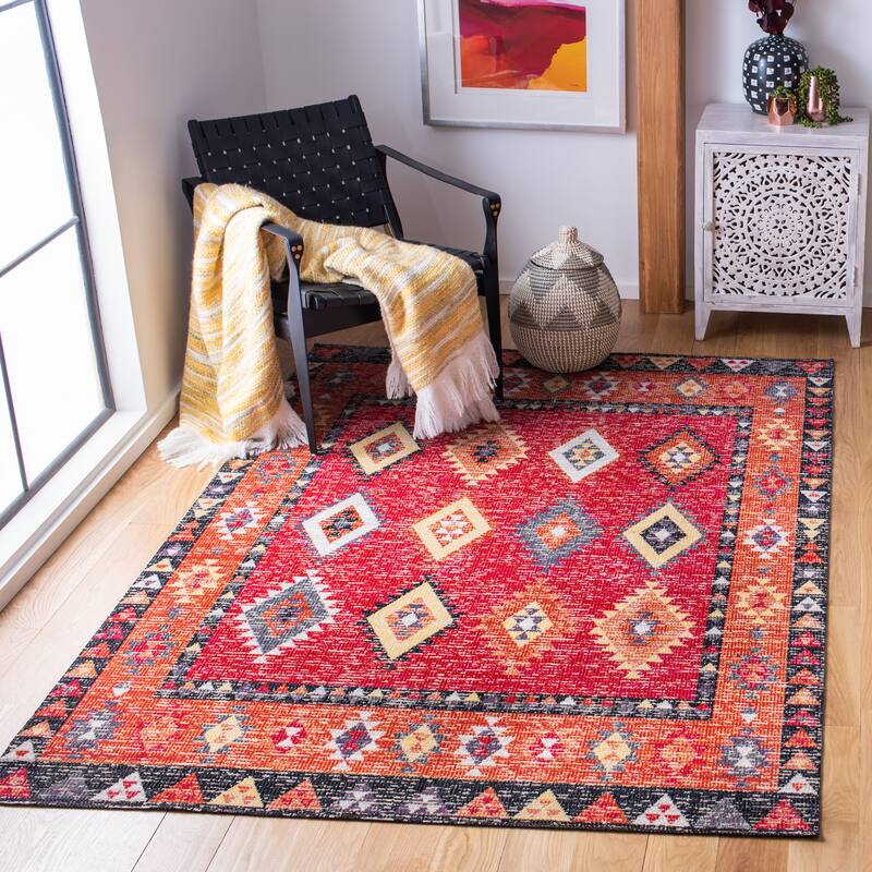 SAFAVIEH Montage Tiia Indoor/ Outdoor Waterproof Patio Backyard Rug - 4' x 6' - Red/Black