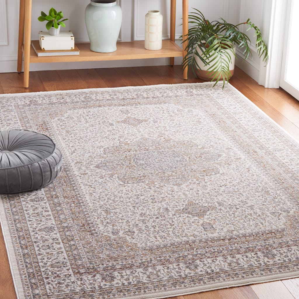 SAFAVIEH, Harlow Bev Oriental Rug