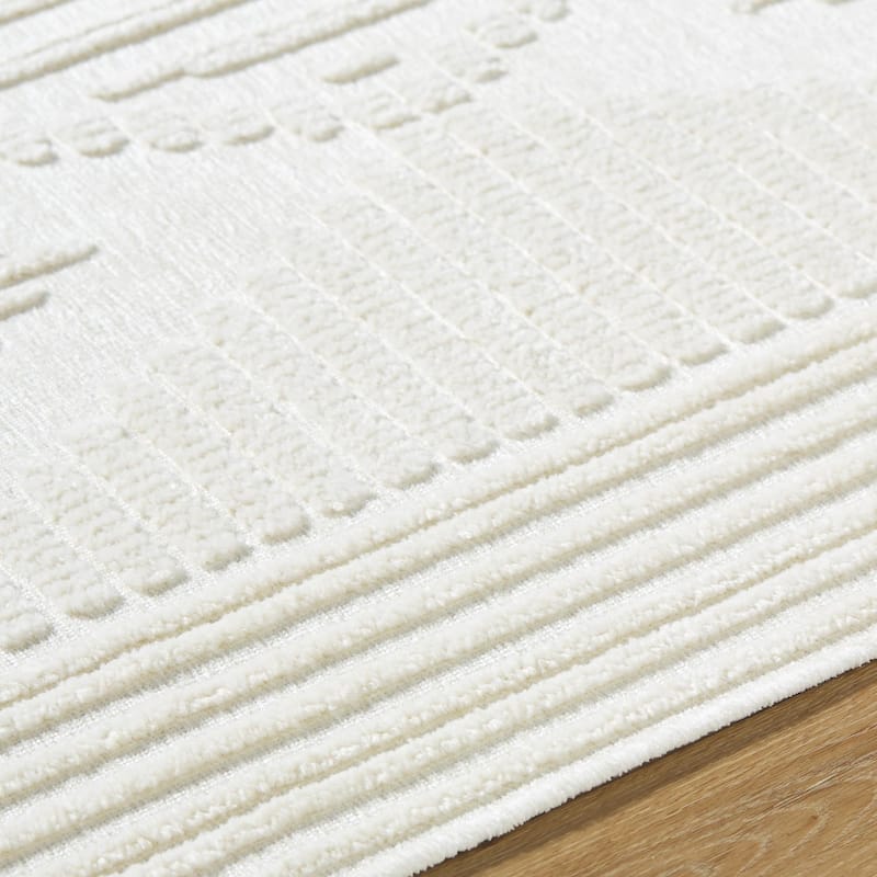 Livabliss Bohemian & Eclectic Lyna Diamond Washable Area Rug