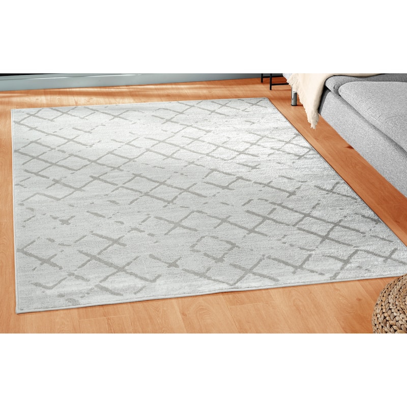 Sevita Modern Cream/Gray Geometric Diamond Abstract Rug