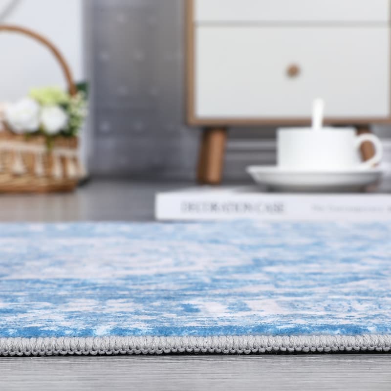Vintage Medallion Area Rug Washable Rug Indoor Non-Slip Low Pile Throw Rug for Living Room Bedroom