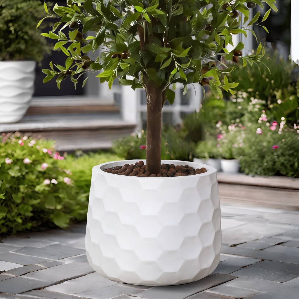 Handmade White Geometric Pattern Fiber Stone Round Pot Planters