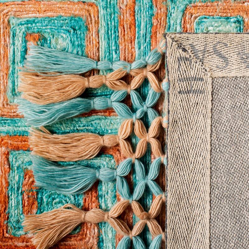 SAFAVIEH Handmade Sahara Alia Silk Tassel Rug