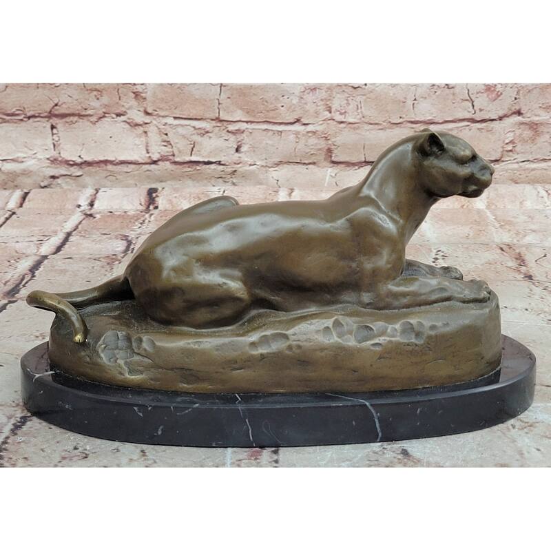 Hot Cast Bronze Cougar Puma Mountain Imitative Lion Resting Guardian Statue Sculpture Art