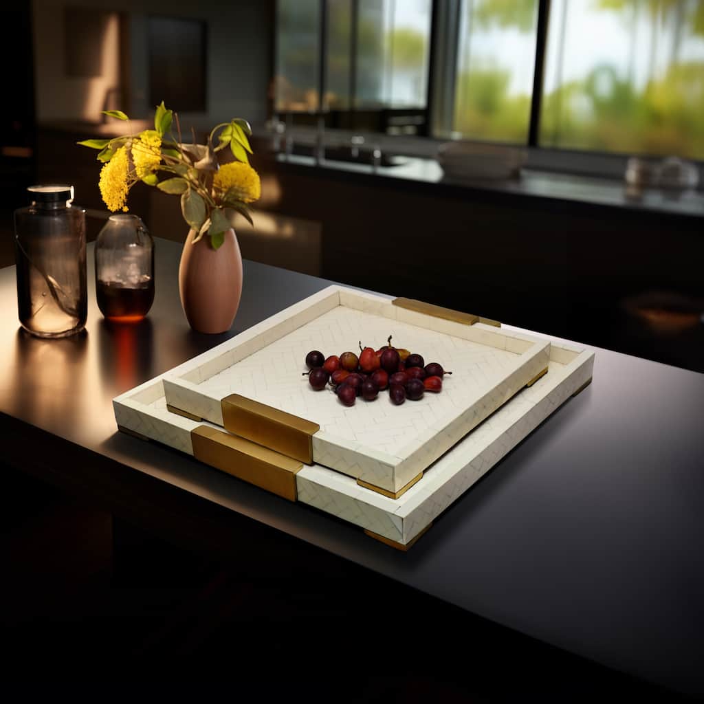 Sagebrook Home Elegant 16/20-inch Carley Resin Trays Natural MDF and Aluminum Accents, Set of 2 - 20" x 20" x 2"