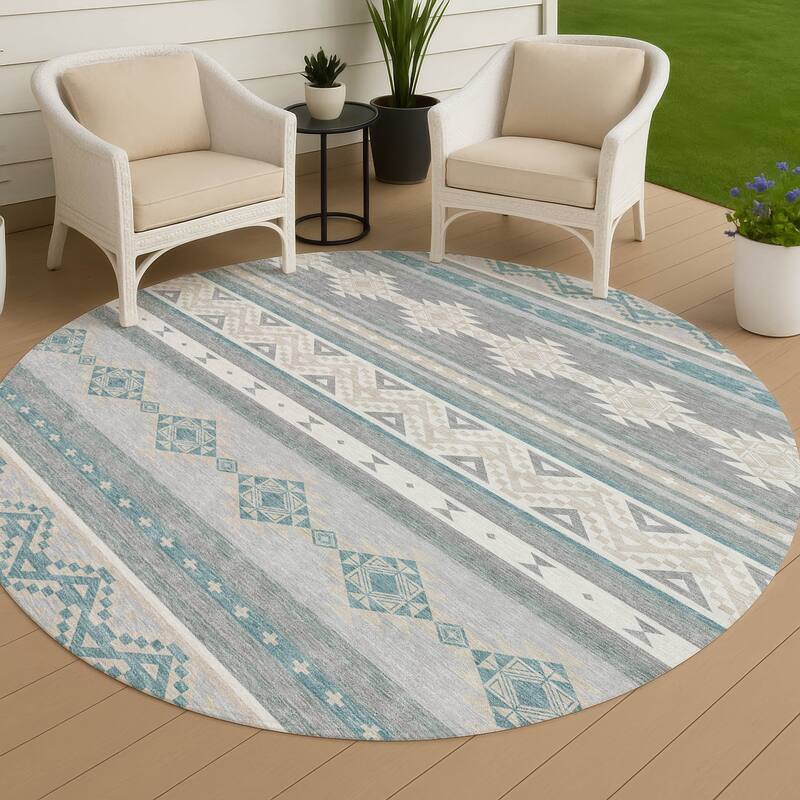 Machine Washable Indoor/ Outdoor Global Heston Chantille Rug - Silver - 8' x 8'