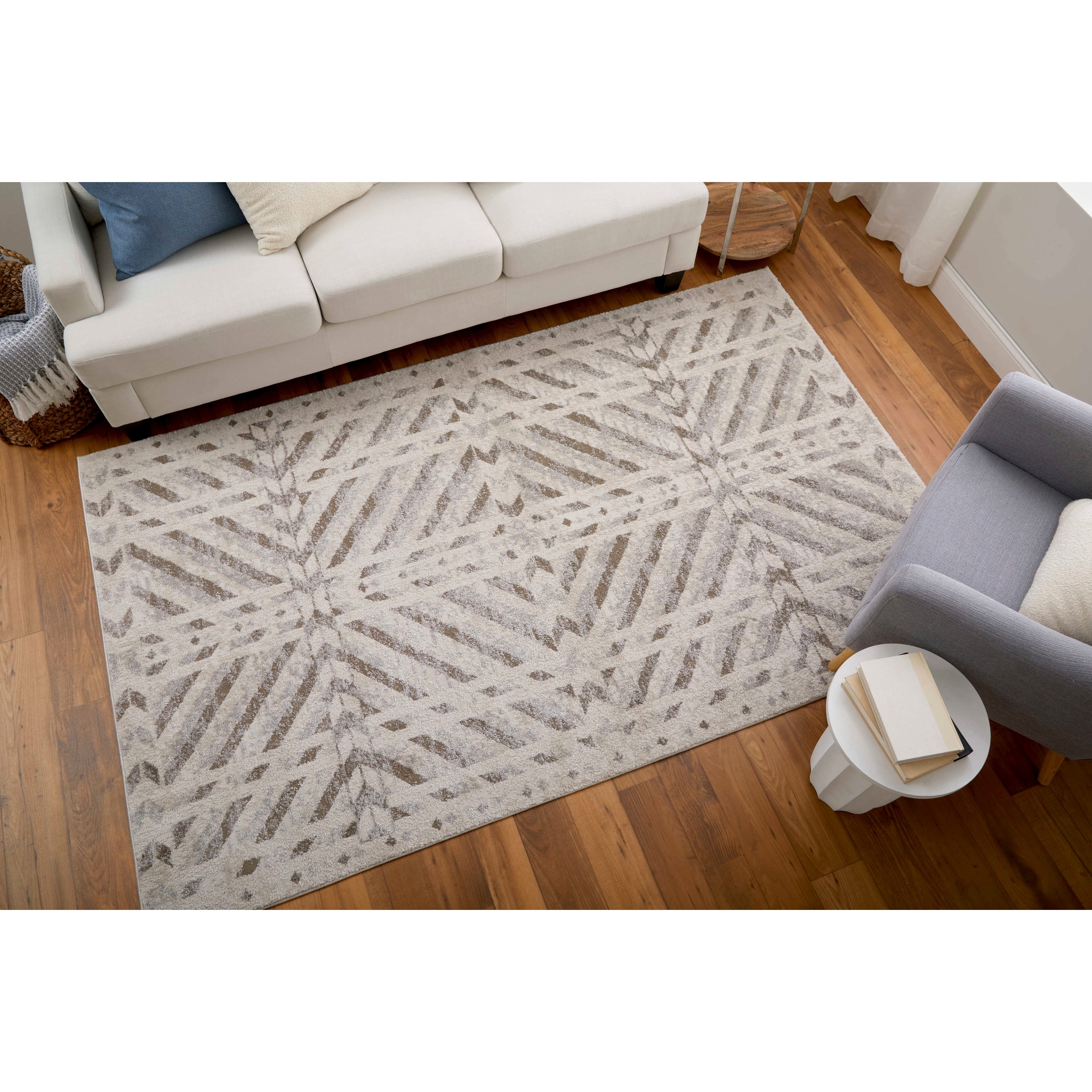 Grand Bazaar Kayden Machine Made Geometric Modern Area Rug