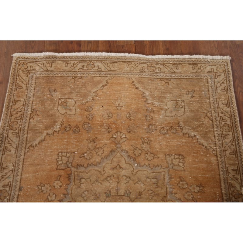 Traditional Tabriz Persian Vintage Accent Rug Hand-Knotted Wool Carpet - 3'2" x 4'6"
