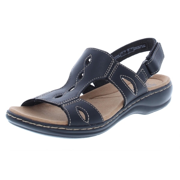 clarks flat sandals