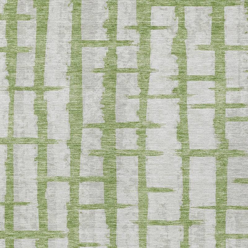 HomeRoots Striped Transitional Rectangle Outdoor Rug