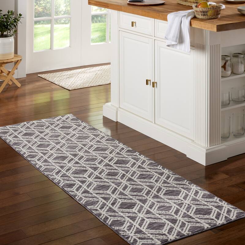 TOWN & COUNTRY EVERYDAY Walker Modern Diamond Everwash Washable Multi-Use Non-Slip Backing Decorative Rug - 24"x72" - Dark Grey