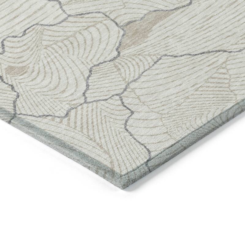 Machine Washable Indoor/ Outdoor Abstract Crackle Chantille Rug
