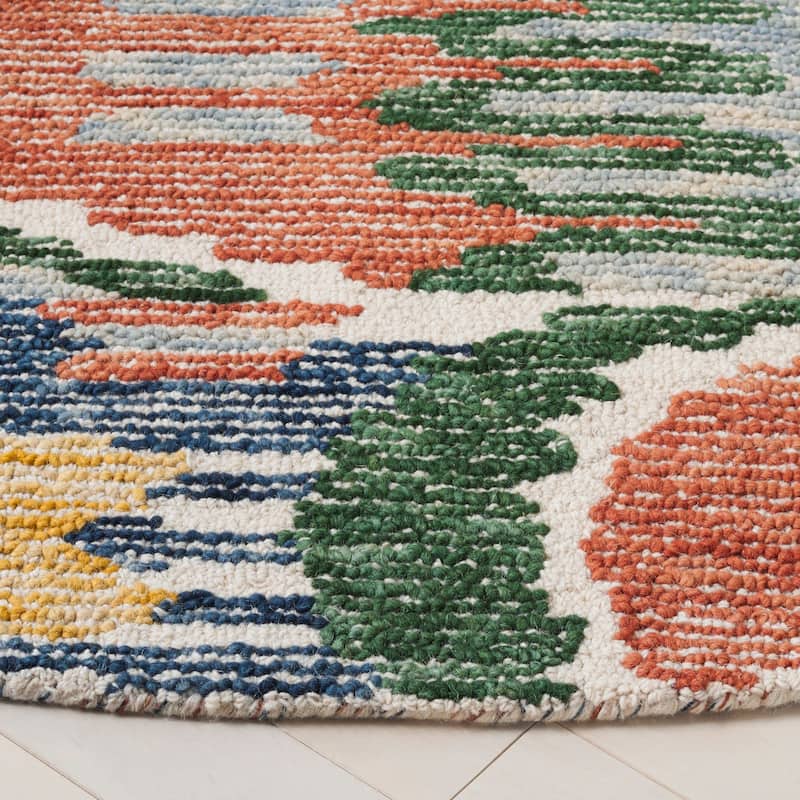 SAFAVIEH Handmade Ikat Katiuscia Bohemian Wool Rug