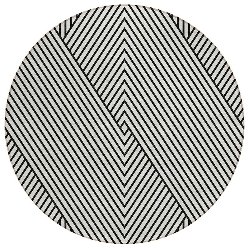 HomeRoots Geometric Transitional Rectangle Outdoor Rug