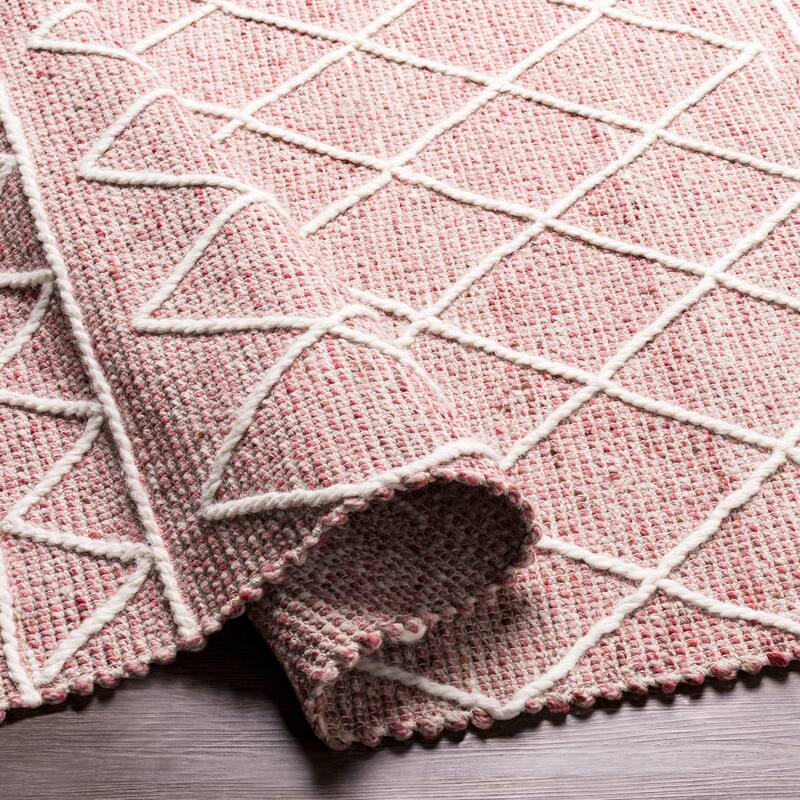 Artistic Weavers Sheraga Handmade Rosy Global Area Rug