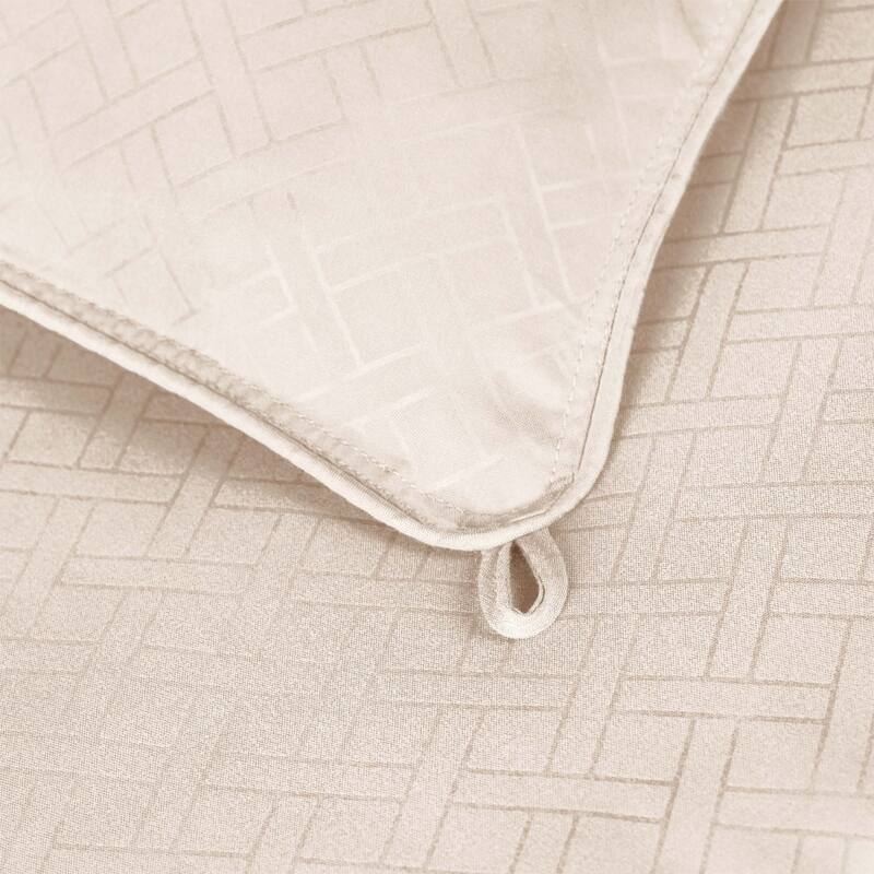 Superior Monochrome Basketweave Microfiber Down Alternative Comforter