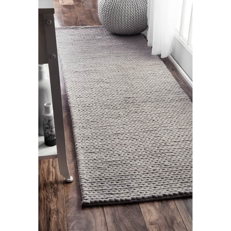 Nuloom Drew Casual Wool Area Rug - 2' 6" x 8' - Light Grey
