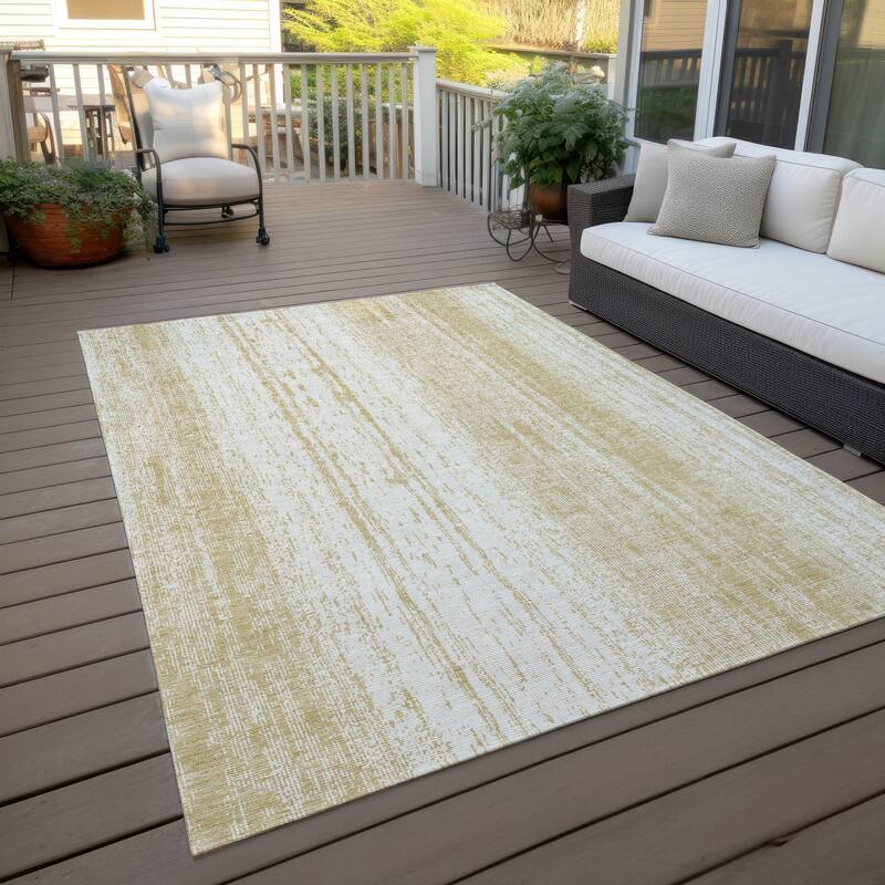 Machine Washable Indoor/ Outdoor Chantille Ombre Stripes Rug - Gold - 2'6" x 3'10"