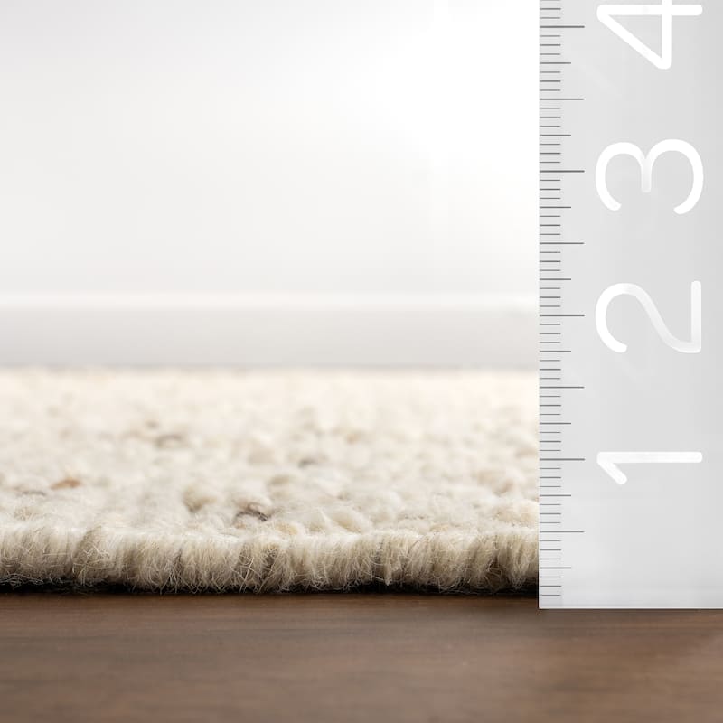 Frenshe Interiors JuJu Diamond Trellis Wool Area Rug