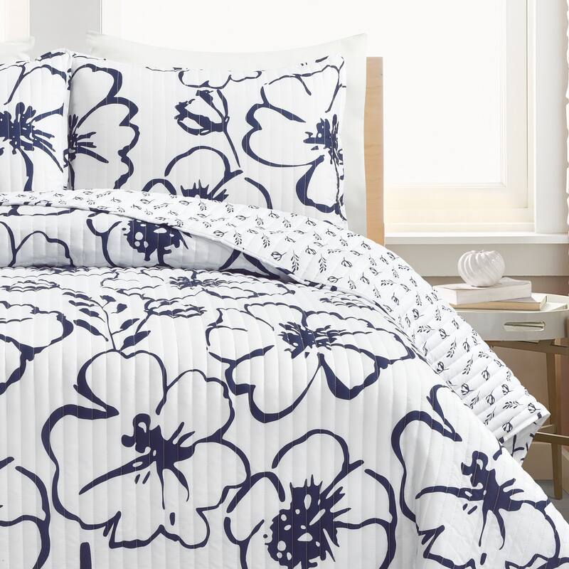 Lush Decor Scandinavian Floral 3 Piece Quilt Set