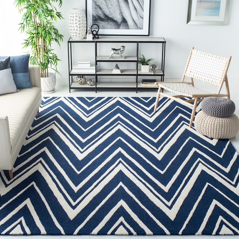 SAFAVIEH Handmade Cambridge Fumiko Modern Moroccan Wool Rug - 8' x 10' - Navy/Ivory