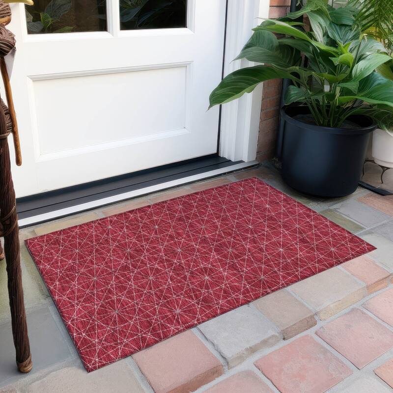 Machine Washable Indoor/ Outdoor Mosaic Geo Chantille Rug