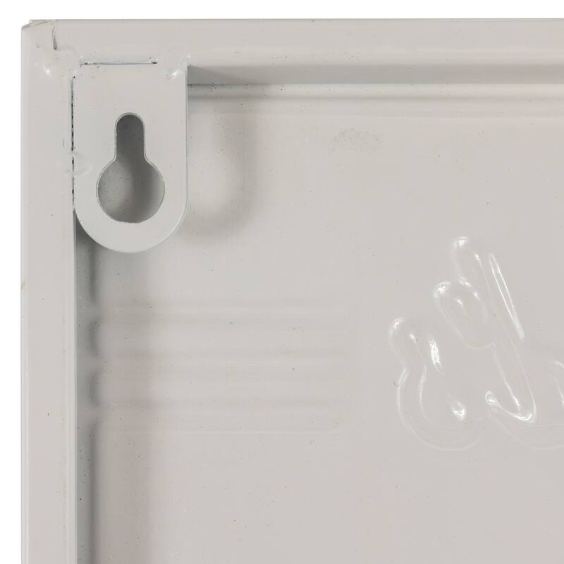 Dad's World Famous BBQ Metal Wall Sign - 23"