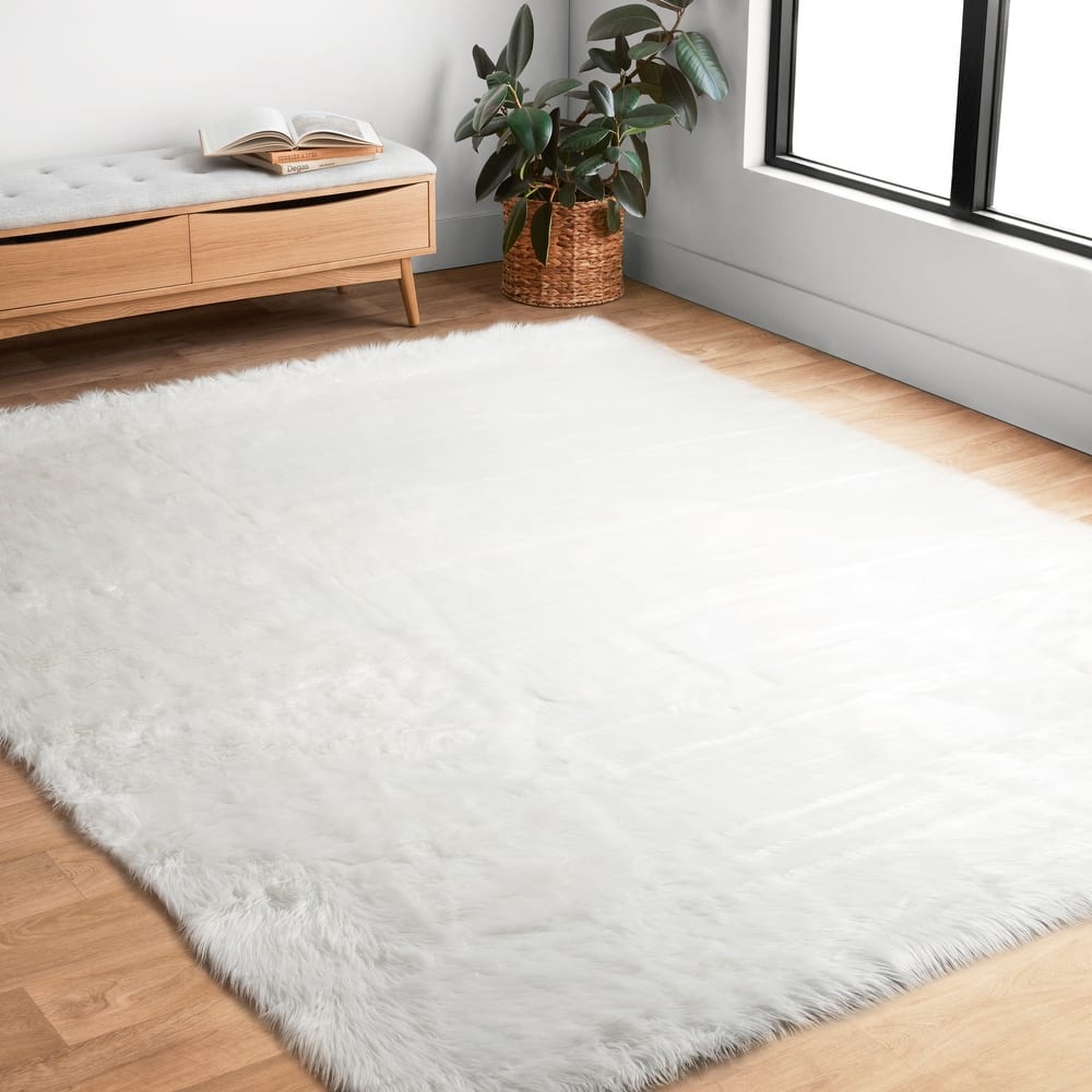 Strick & Bolton Newport Faux Sheepskin Shag Area Rug