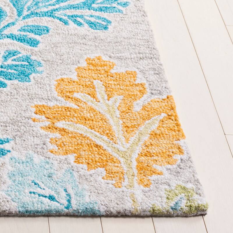 SAFAVIEH Handmade Jardin Gudborg Wool Rug