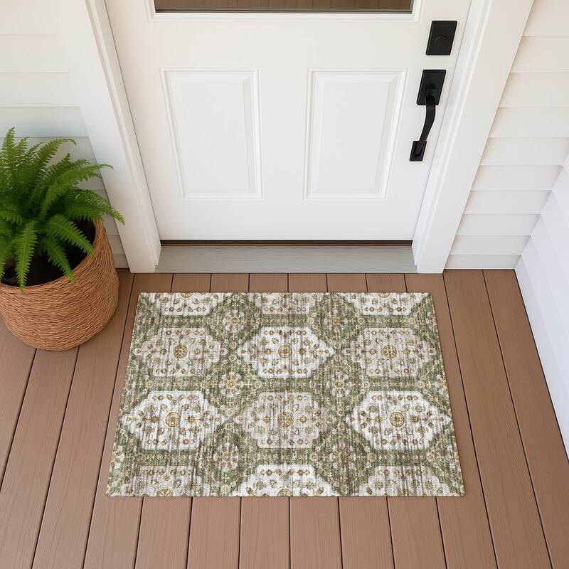 Machine Washable Indoor/ Outdoor Traditional Kiowa Chantille Rug - Olive - 1'8" x 2'6"