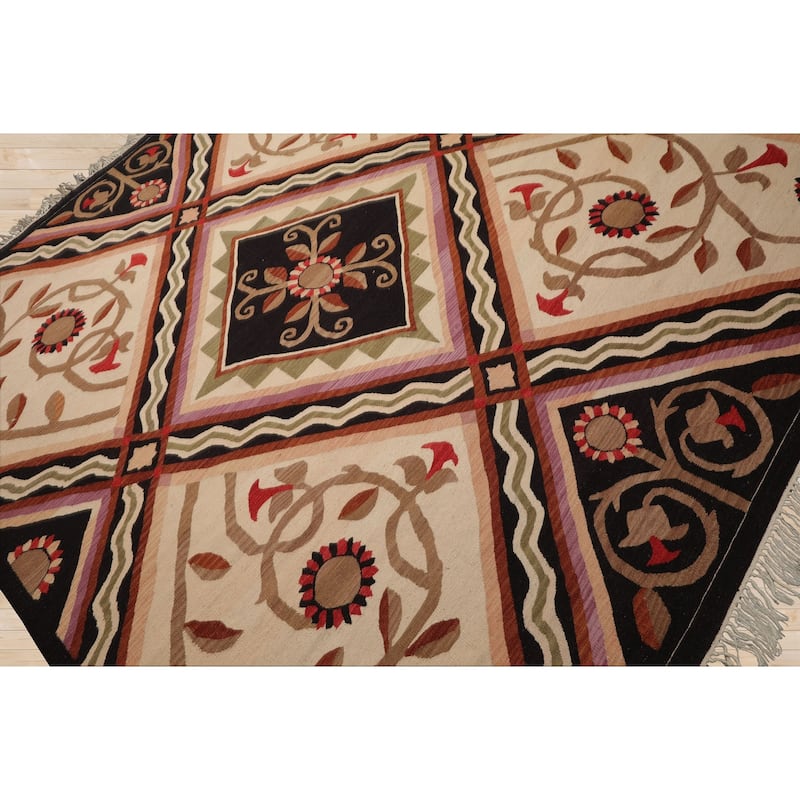 8'2''x9'9'' Hand Woven Wool Ivory Kilim Traditional Area Rug - 8' 2'' x 9' 9''